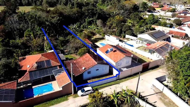 Vista aérea de casa com