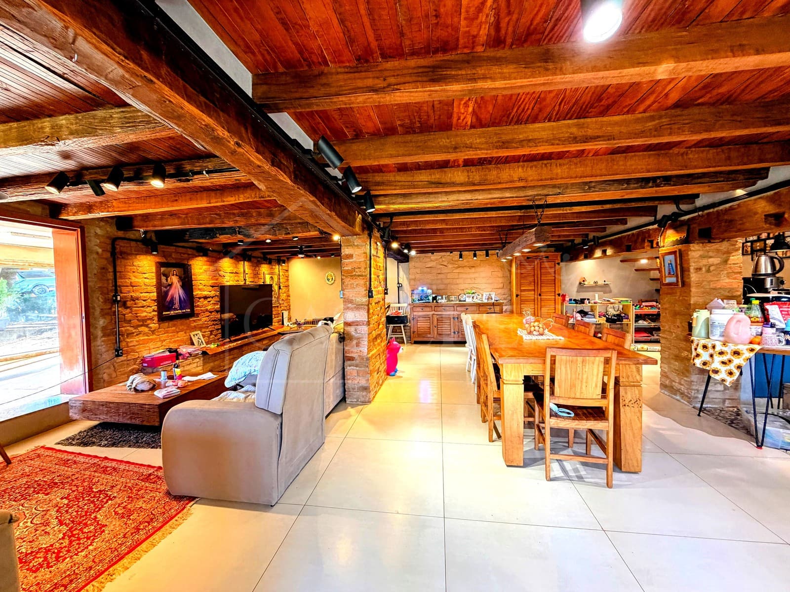Sala de estar e jantar