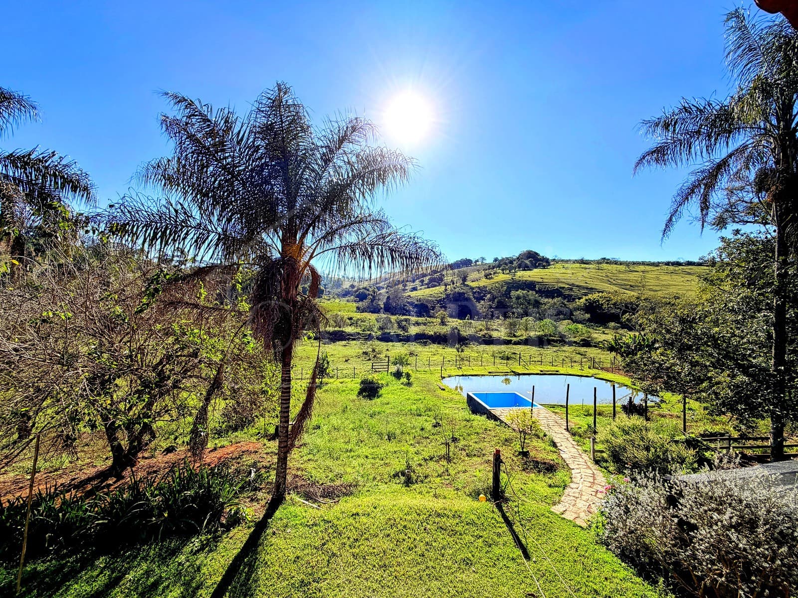 Área externa com vista panor