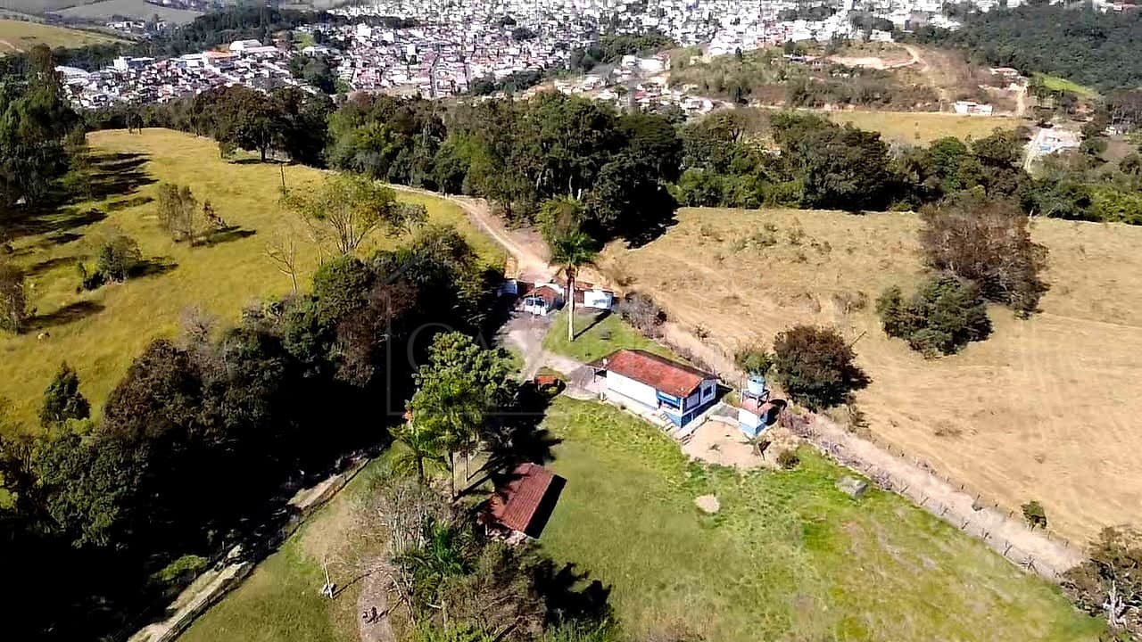 Vista aérea de propriedade