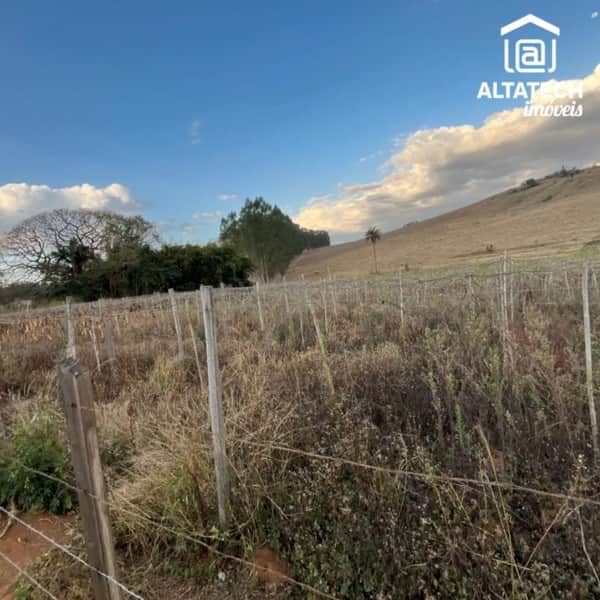 Chácara 1.000 m² à venda em Souza Lima, Poços de Caldas
